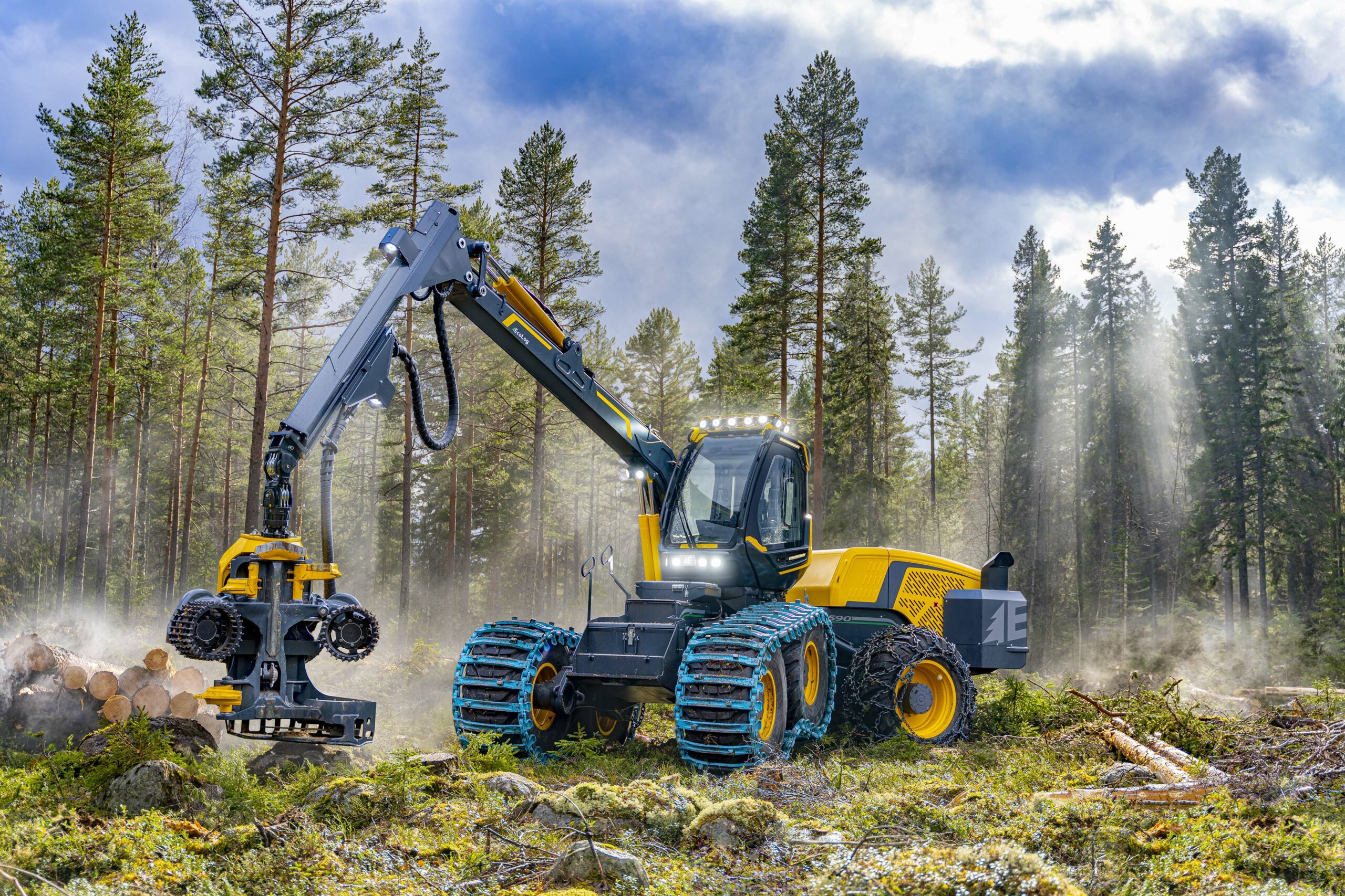 EcoLog 590G Harvester